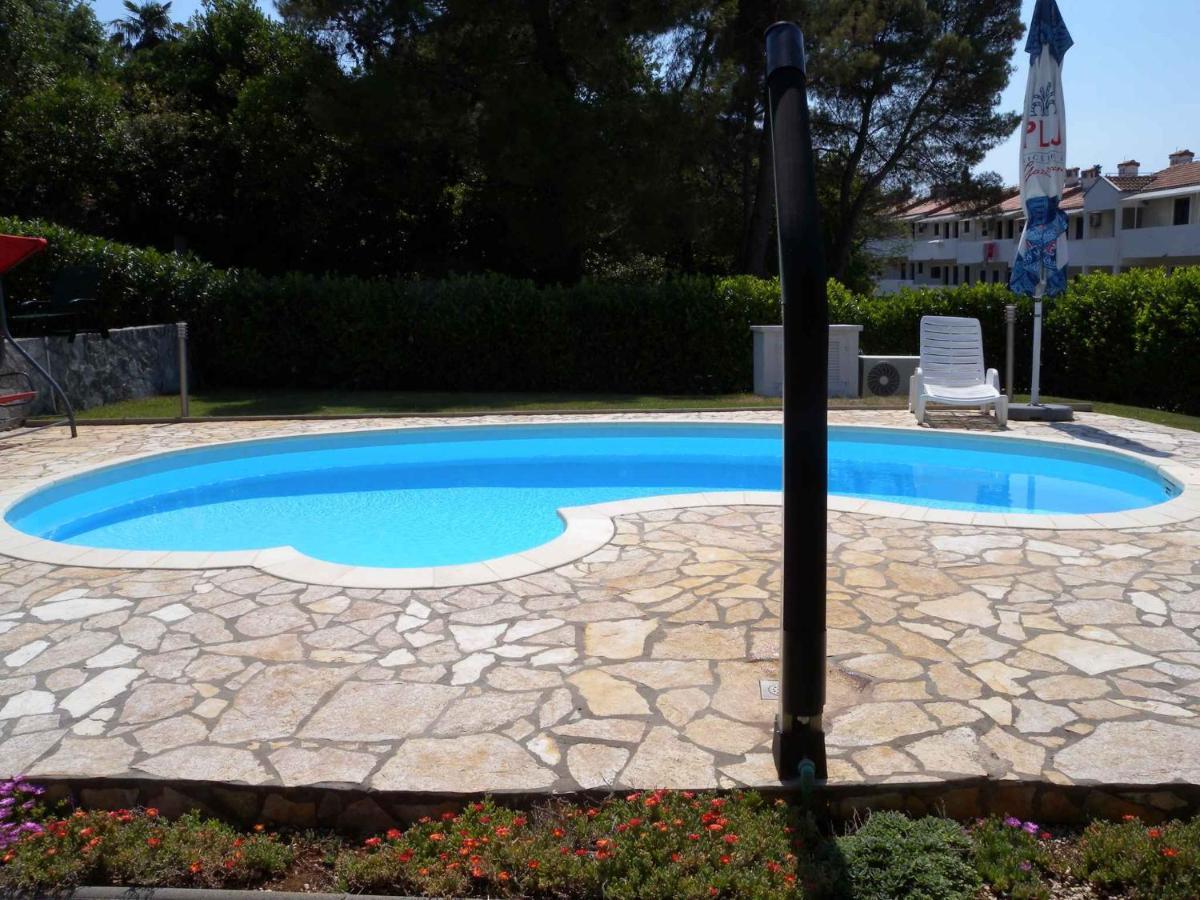 Holiday Home In Malinska/Insel Krk 13031 Zewnętrze zdjęcie