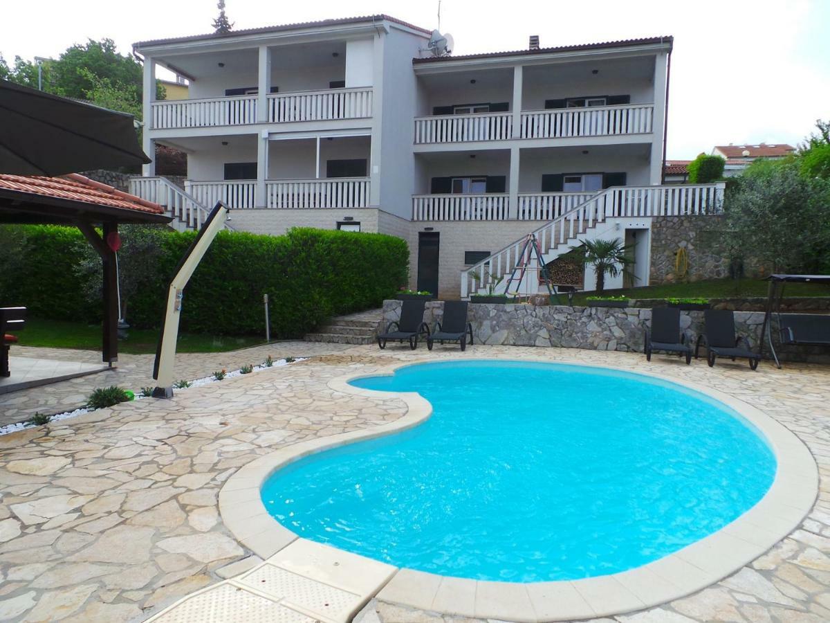 Holiday Home In Malinska/Insel Krk 13031 Zewnętrze zdjęcie